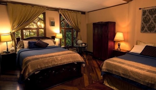 Chambre avec lits jumeaux