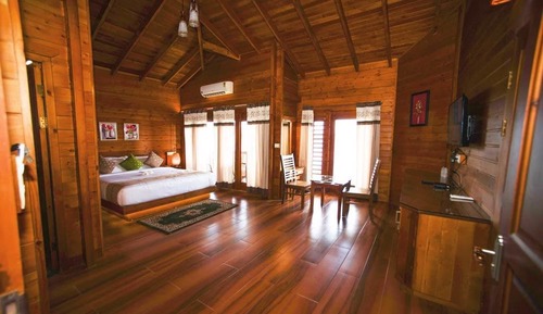 Cottage Premium, 1 très grand lit, chambres communicantes, vue lac