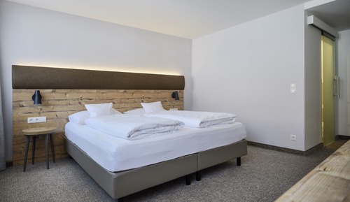 Chambre Confort Double ou avec lits jumeaux