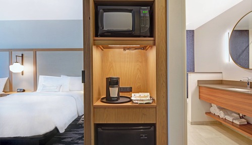 Chambre, 2 grands lits, non-fumeurs (Mobility Accessible, Tub)