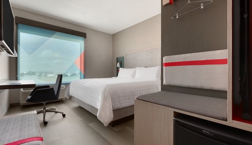 Chambre Standard, 1 très grand lit (Mobility)