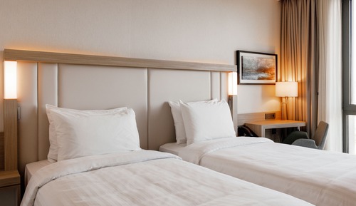 Chambre Standard, 2 lits une place, non-fumeurs, vue ville