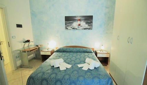 Chambre Double, 1 grand lit