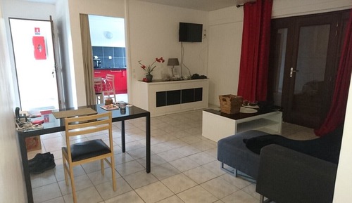 Appartement Classique, 2 lits doubles, cuisine, côté jardin
