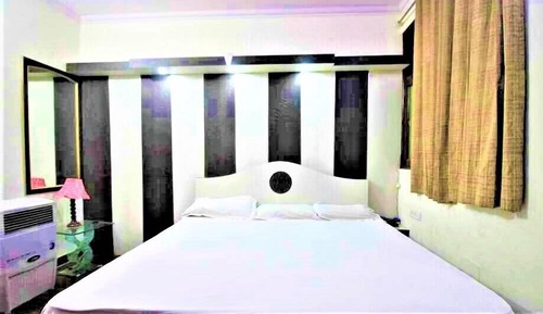 Chambre Double Affaires, 1 lit double