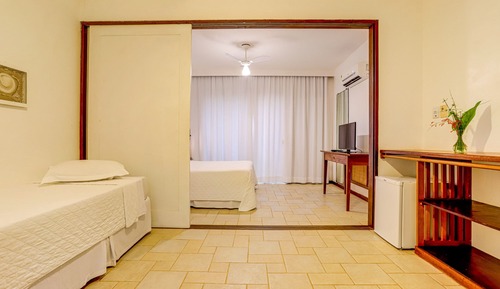 Chambre Double ou avec lits jumeaux (Deluxe)