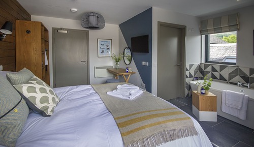 Chambre Double (Loch Lochy)