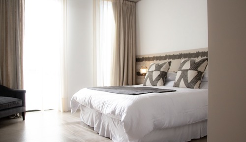 Chambre (Corner)