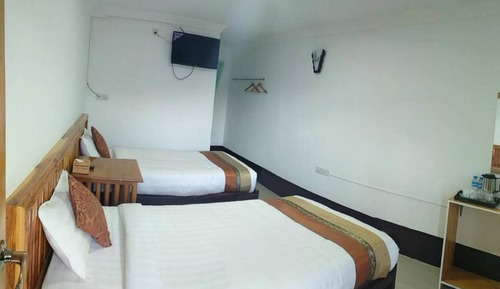 Chambre Standard Double ou avec lits jumeaux