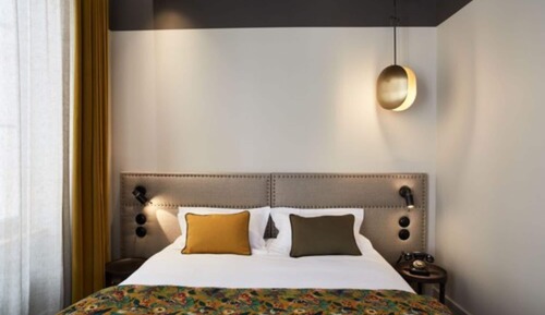 Chambre Triple Deluxe, 1 chambre, vue ville (L'Elegante)