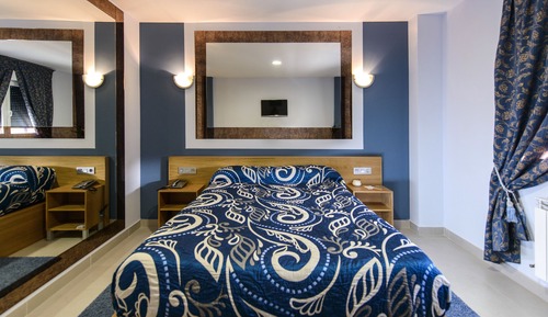 Chambre Triple, 3 lits une place