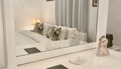 Chambre Double Exclusive, 1 très grand lit, salle de bains privée (#1)