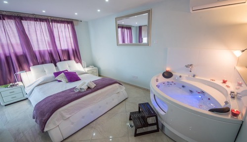 Suite Supérieure (Jacuzzi)