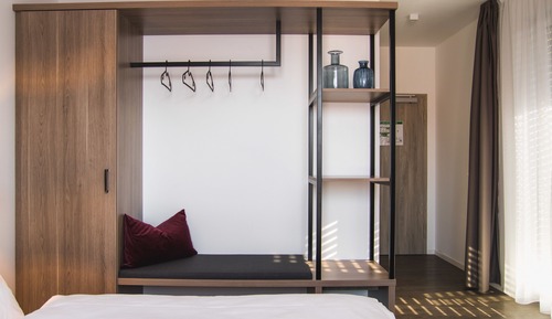 Chambre Double, 1 grand lit, balcon