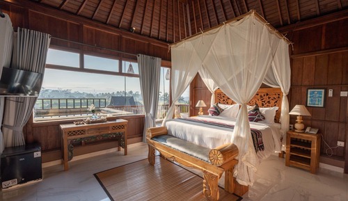Suite Exécutive (Plunge Pool with Rice Field View)