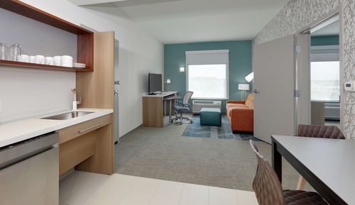 Suite, 1 très grand lit, accessible aux personnes à mobilité réduite (Hearing)