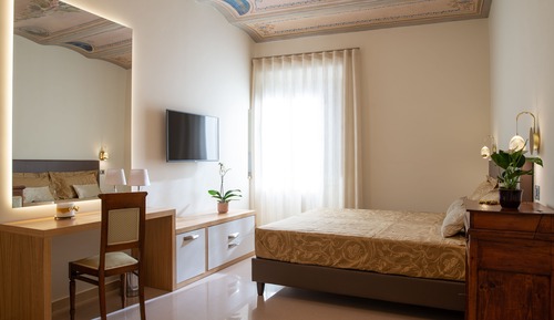 Chambre Deluxe Double ou avec lits jumeaux (203)