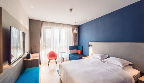Chambre Standard, 1 très grand lit, vue ville (High Floor)