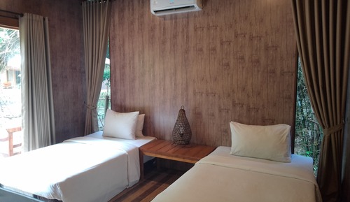 Chambre Deluxe Double ou avec lits jumeaux, non-fumeurs, vue jardin