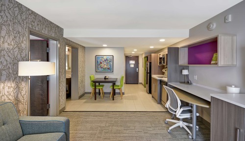 Suite, 1 très grand lit, accessible aux personnes à mobilité réduite (Hearing)
