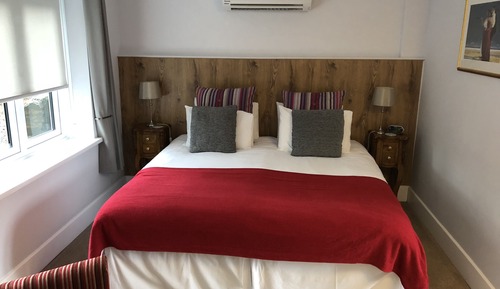 Chambre Supérieure Double ou avec lits jumeaux (Room 1)