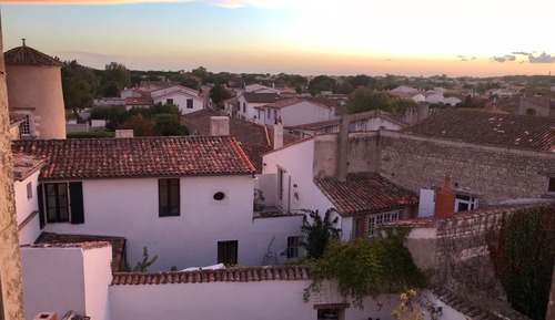 Chambre exceptionnelle, vue mer au loin
