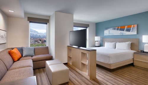 Suite Studio, 1 très grand lit et 1 canapé-lit