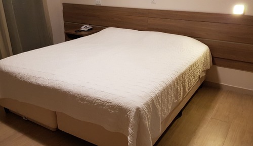 Chambre Luxe Double ou avec lits jumeaux, vue piscine