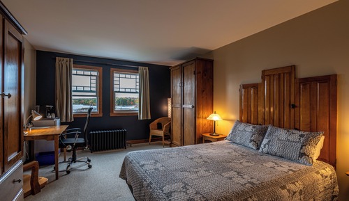Chambre Double, 1 grand lit, non-fumeurs, vue lac