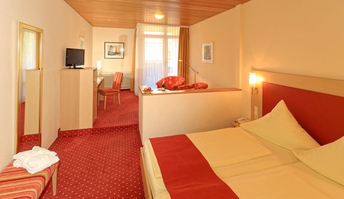 Chambre Double Standard, dans les dépendances