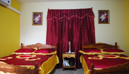 Chambre Double ou avec lits jumeaux