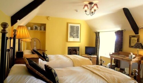 Chambre Supérieure Double ou avec lits jumeaux (Room 1)