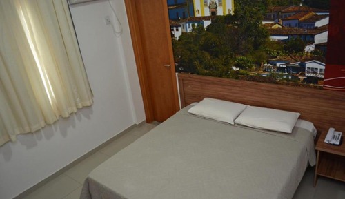 Chambre Standard Double ou avec lits jumeaux