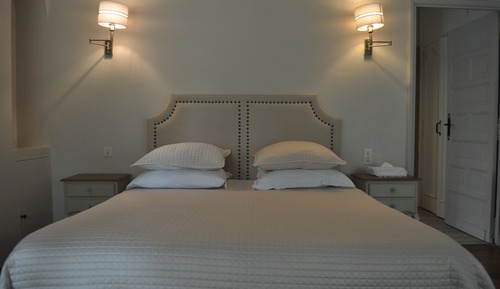 Chambre Supérieure, 1 très grand lit, non-fumeurs, vue parc