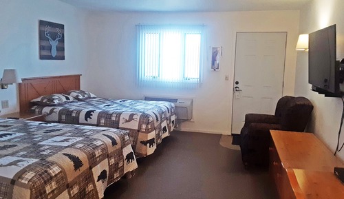 Chambre, 2 grands lits, non-fumeurs, réfrigérateur