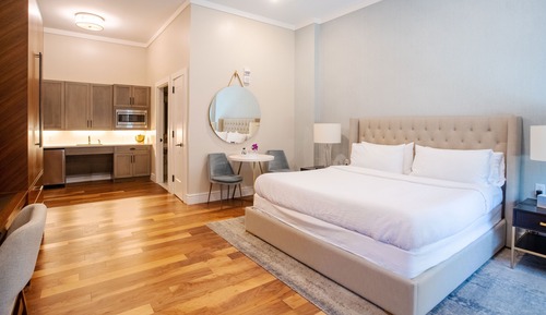Chambre Luxe, 1 très grand lit, accessible aux personnes à mobilité réduite