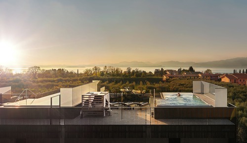 Penthouse Deluxe, piscine privée, vue lac
