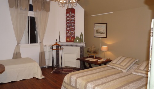 Chambre, non-fumeurs (Jaune)