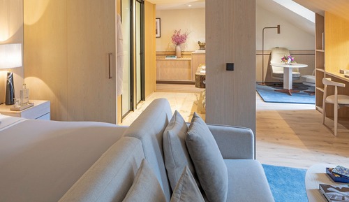 Suite Majestueuse (Attic)