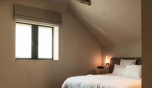 Chambre Double Standard, 1 très grand lit
