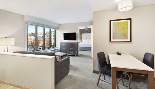Suite, 1 chambre, accessible aux personnes à mobilité réduite, baignoire (Corner)