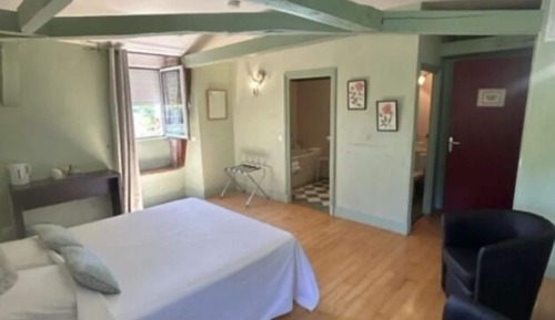 Chambre, vue jardin
