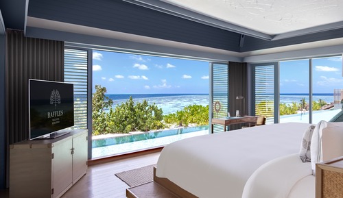 Raffles, Chambre Royale, 3 chambres