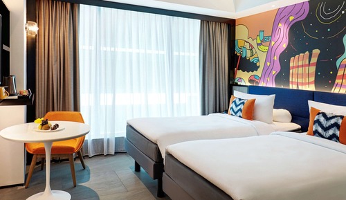 Chambre Supérieure, 2 lits une place