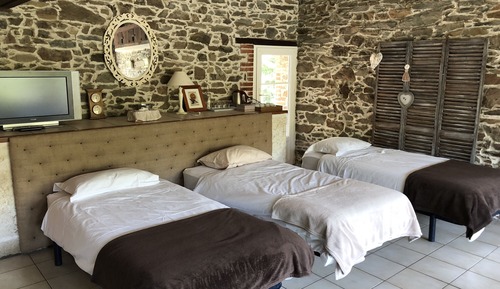 Family Suite, Ensuite, Pool View (RDC)