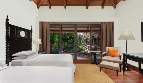 Chambre, vue jardin