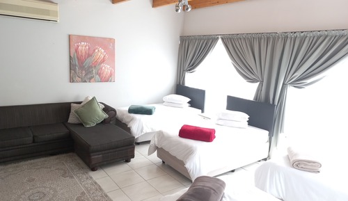 Suite Studio Familiale, non-fumeurs, vue jardin (Protea)