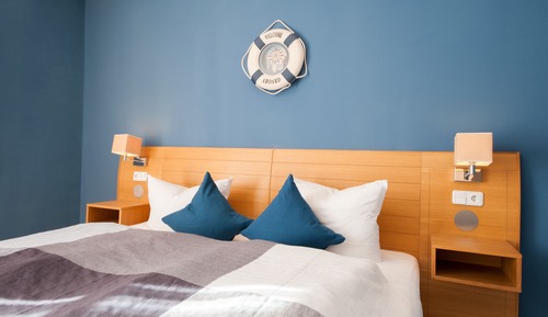 Appart'hôtel, 1 chambre, terrasse, rez-de-chaussée (incl. 80€ + 25€ pp service fee)