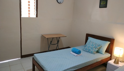 Chambre, côté jardin