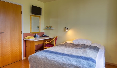 Chambre Simple, salle de bains privée